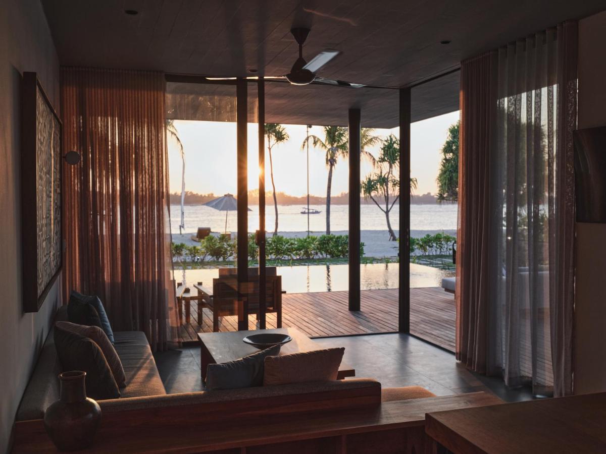 Bask Gili Meno Hotel Exterior photo