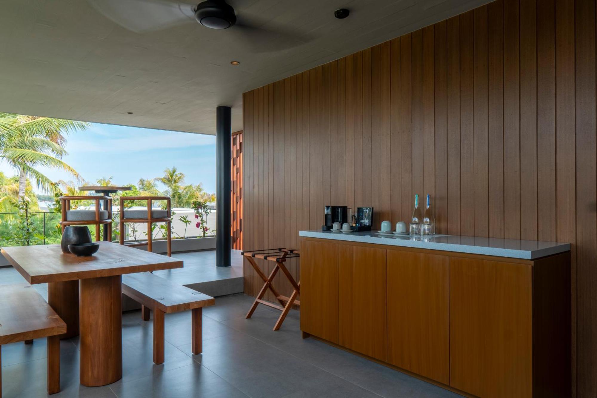 Bask Gili Meno Hotel Exterior photo